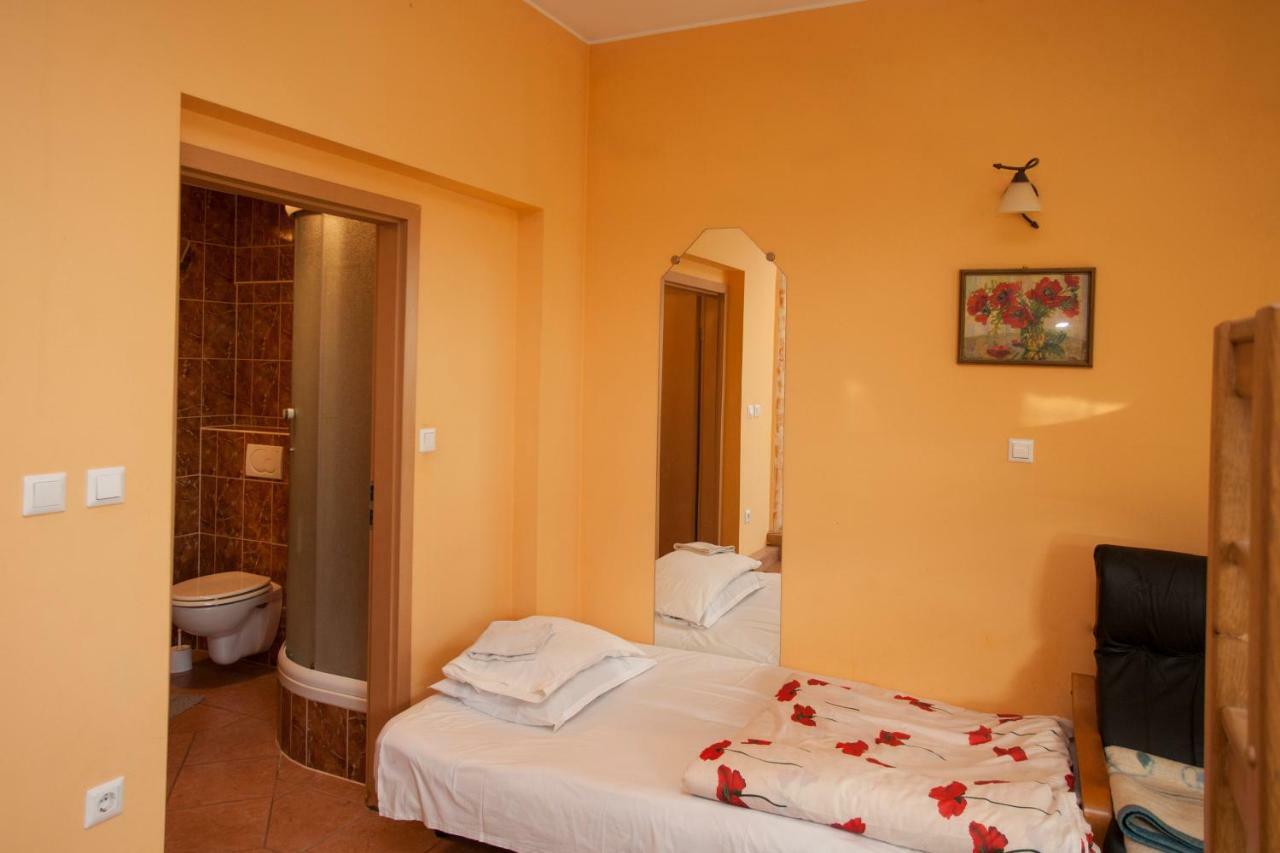 Guest House Celan Spodnja Hajdina Ngoại thất bức ảnh