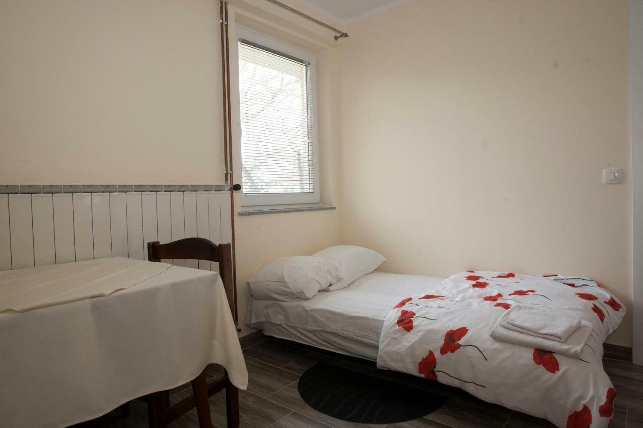 Guest House Celan Spodnja Hajdina Ngoại thất bức ảnh
