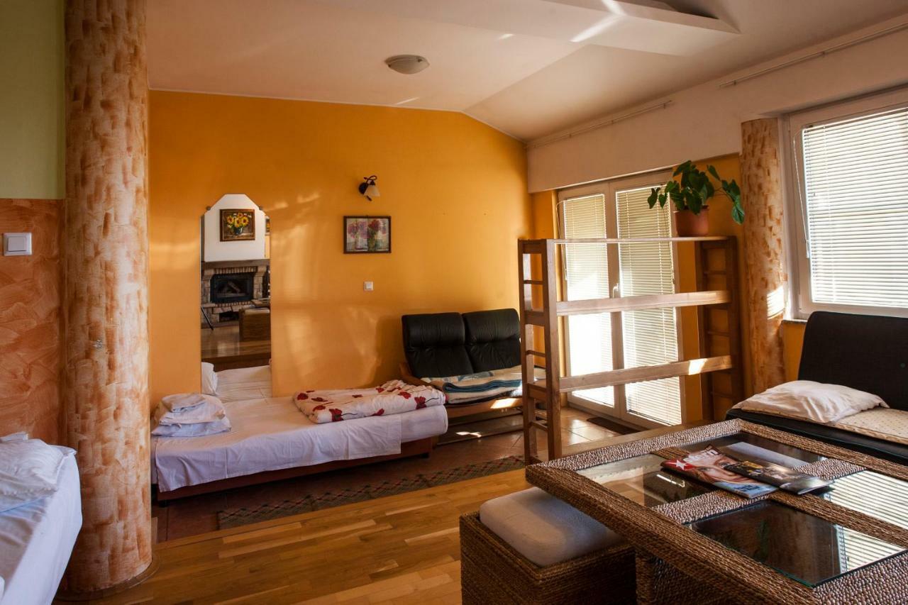 Guest House Celan Spodnja Hajdina Ngoại thất bức ảnh