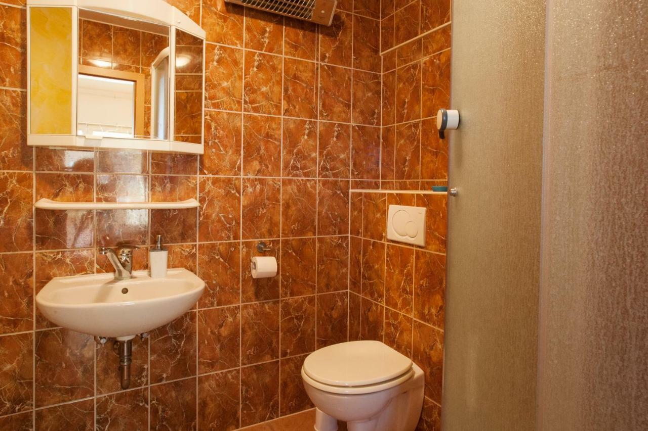 Guest House Celan Spodnja Hajdina Ngoại thất bức ảnh